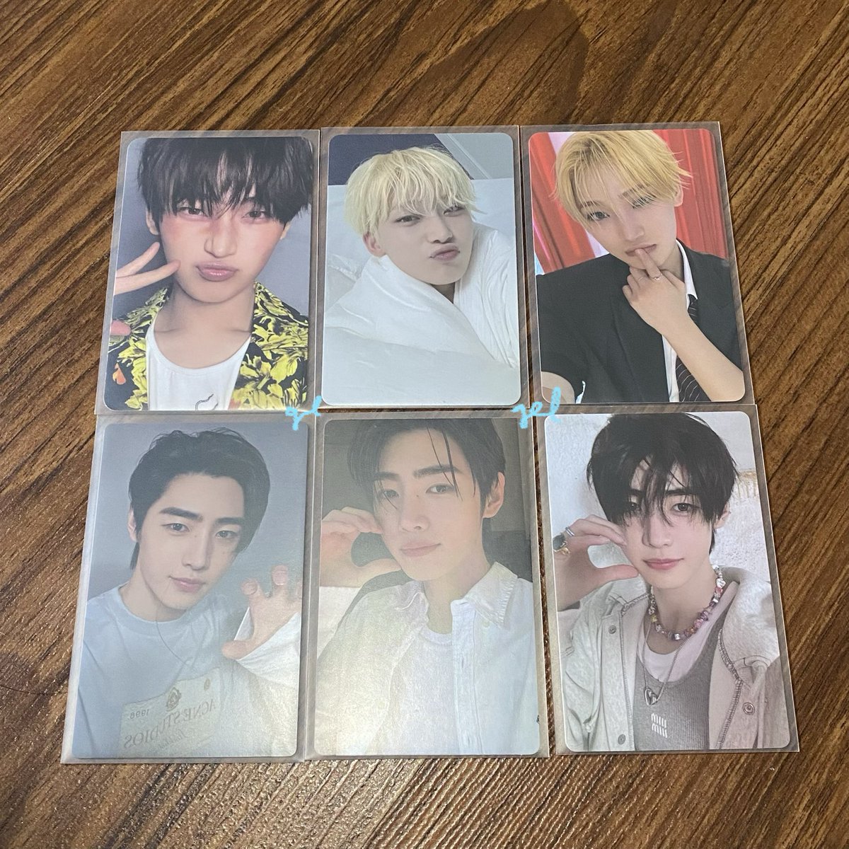 suwonzcart's tweet photo. ꒰  wts  lfb  ph  ꒱  
  
౨ৎ︎ 1st set - sunghoon mug set (never been used) ₱300
౨ৎ︎ 2nd set - 10cm sunsun dolls snowhoon and melonoo (never been washed) ₱1.2k with clothes
౨ৎ︎ 3rd set - sunsun photocards (all good condition) 1k set 

★ prio payo
☆ dm/reply mine to claim https://t.co/30NQFB9cT2