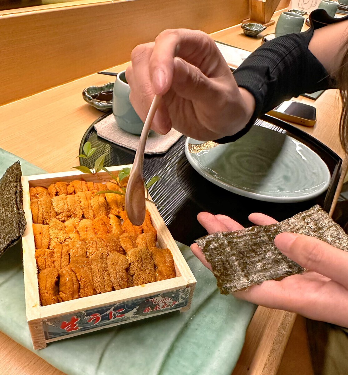 Noelle_hus's tweet photo. The freshly fried tempura shrimp has a batter so crispy you can hear the crunch while the inside remains sweet, succulent and springy to the bite😆😆 https://t.co/f3rb3By54n
