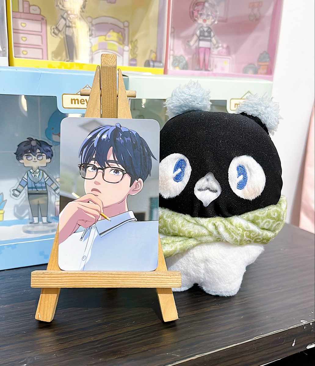 hnyglzd_'s tweet photo. Ini hari yg patut dicatat dalam sejarah!
My forever-wishlist mulmandu is here 🥹 

After 7 failed attempts, almost 1 year of longing, finally he's here. No more sleepless nights, no more nightmares... I'm now a free elf 😌 https://t.co/m59GOfyNil