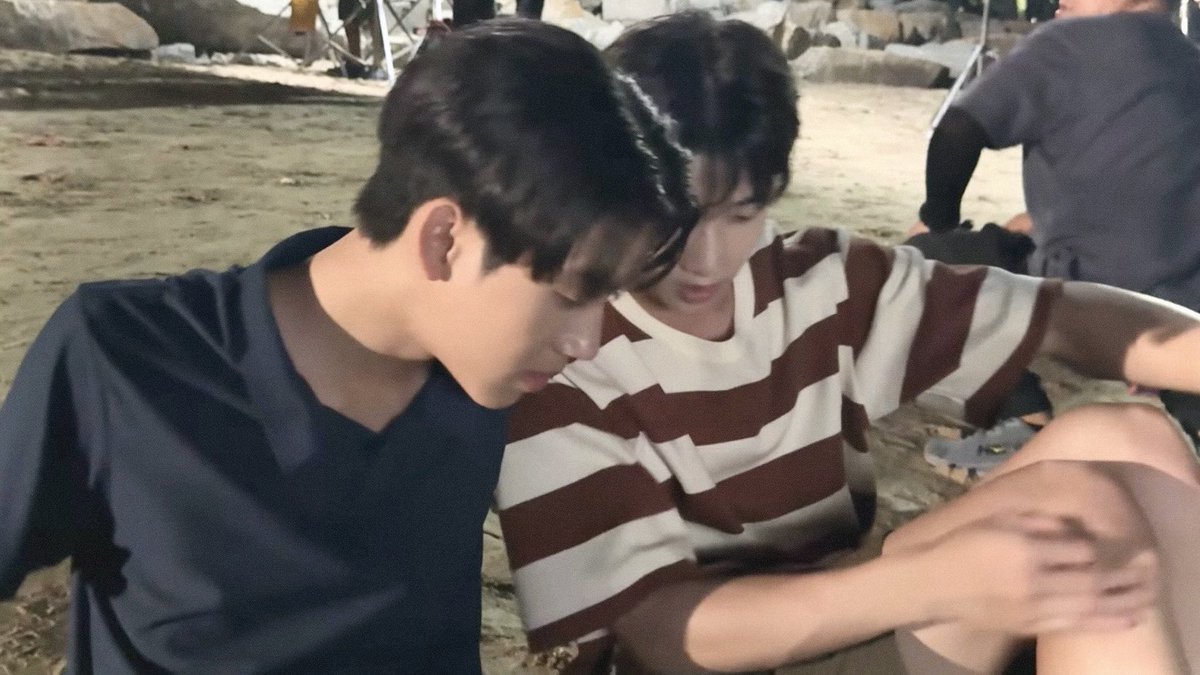 almondebutter_'s tweet photo. และปูที่ไหนกระโดดได้ 

ปูโปรเกรส นี่งาย 🦀♡🍊

TONSOM FINAL FAN MEETING

#WhenOrangesFallFinalEP https://t.co/erMlkH1rLN