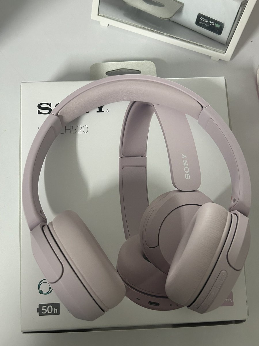 happiimarch's tweet photo. หูฟัง Sony WH-CH520 สีชมพู
750 รส. เสียงดี แบตอึด ส่งต่อเพราะไม่ค่อยได้ใช้ค่ะ สอบถามเพิ่มเติมdm 💕

#ส่งต่อหูฟัง #ส่งต่อsony #ส่งต่อหูฟังsony #หูฟังมือสอง https://t.co/IvFvidmn0t