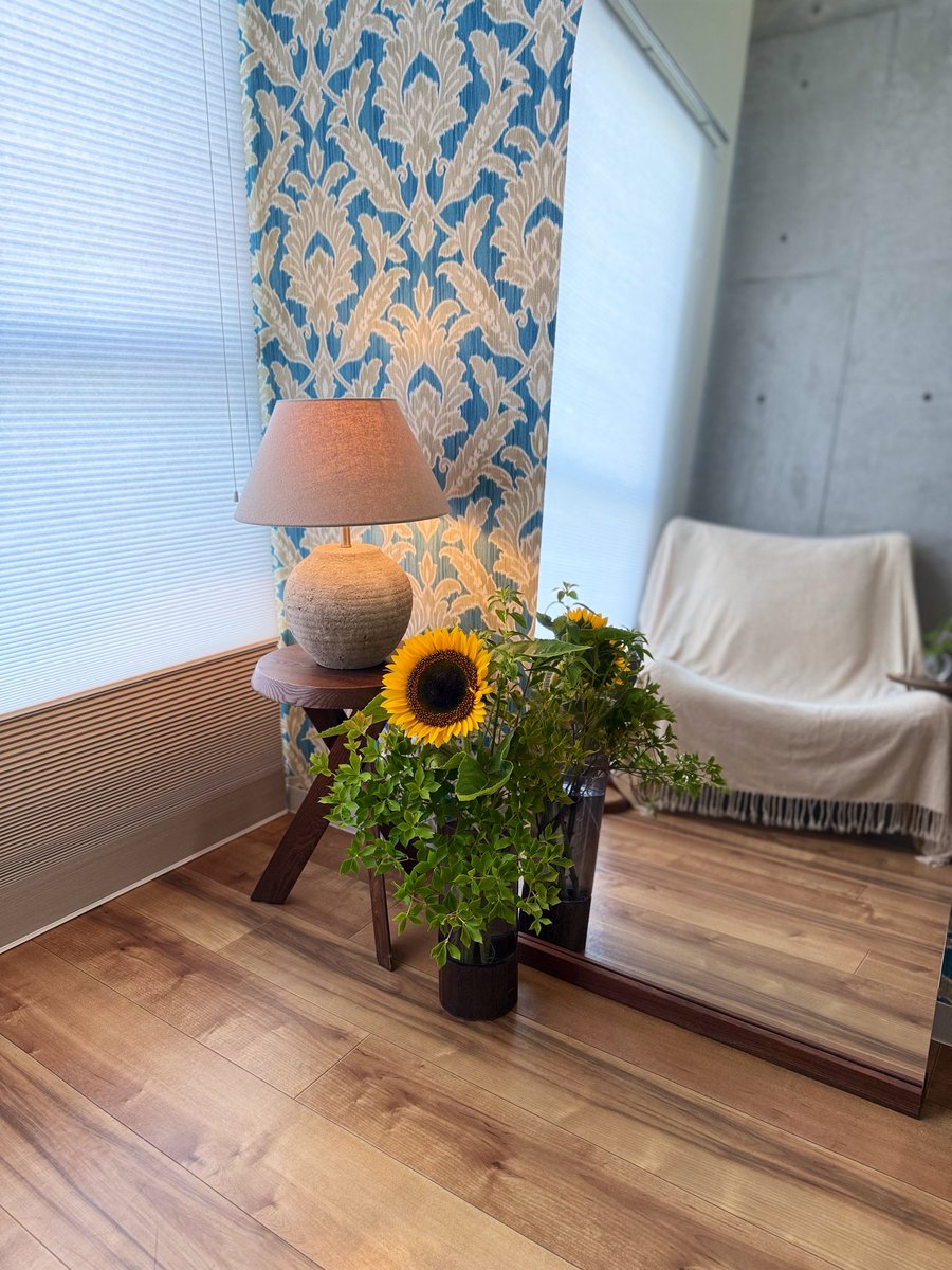kamitsure_head's tweet photo. お花を生け替えました💐
少しでも心穏やかに過ごせますように… https://t.co/B2kIyjVcnu