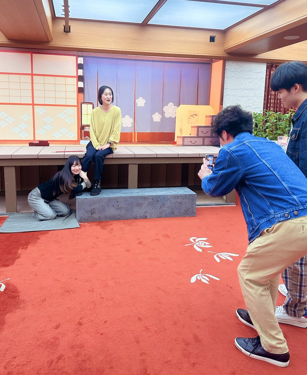 oricon's tweet photo. 映画『国宝』の世界をロケ地で体験
京都・南座、夏の舞台体験ツアー開催
https://t.co/p0cenAY2Gy
⠀
映画『国宝』のロケ地となった京都・南座で、歌舞伎の「廻り舞台」「迫り」などの舞台機構の体験をすることができるツアーを開催。『曽根崎心中』のあの名場面を再現できるフォトスポットも。 https://t.co/31CUBkvQ9K