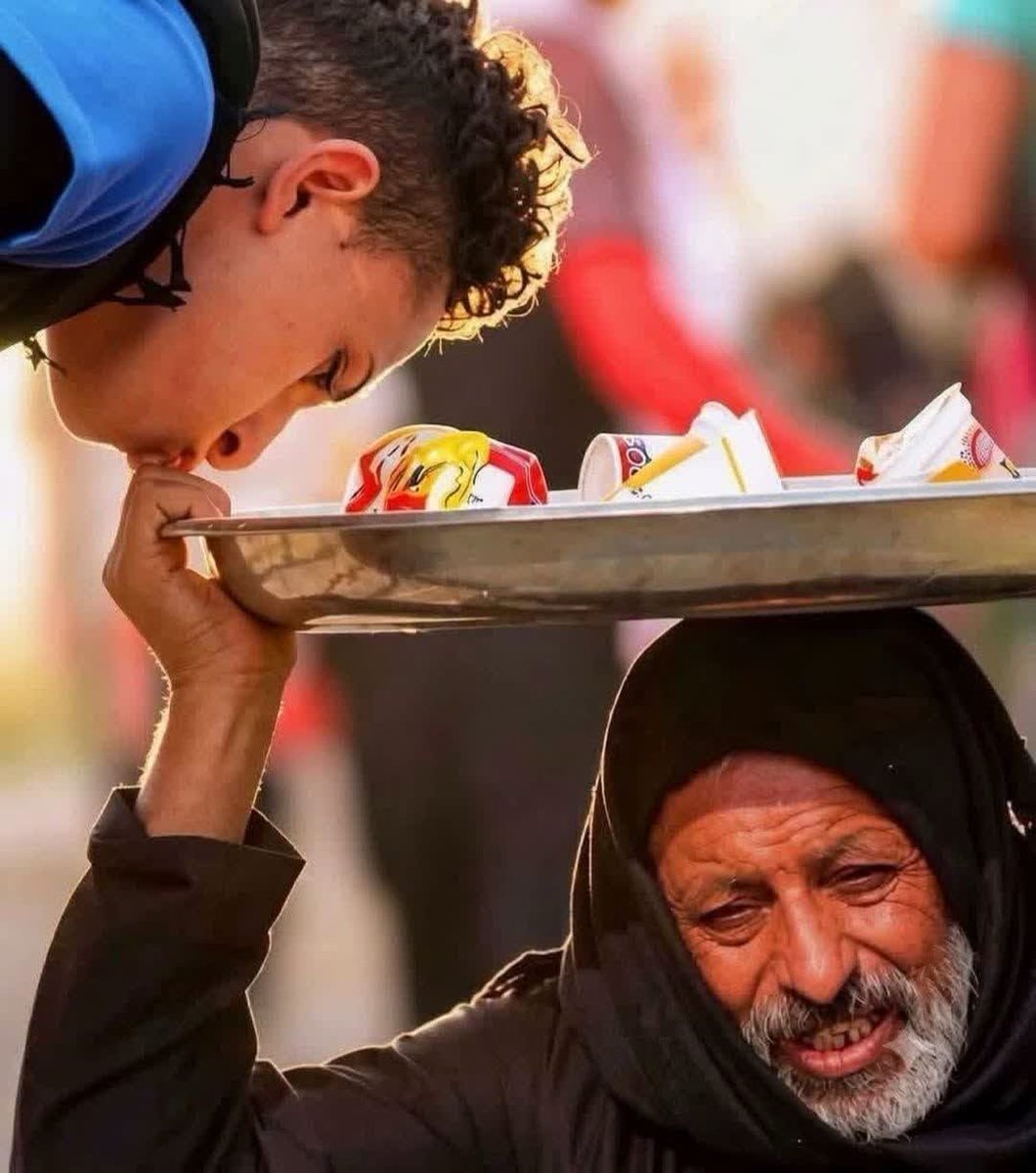 LkZayy53194's tweet photo. یک قاب دلدادگی 
تا چشم کار میکنه فقط زیبایی دیده میشه
#جان_فدای_حسین
#یا_لثارات_الحسین https://t.co/15ASqLOffW
