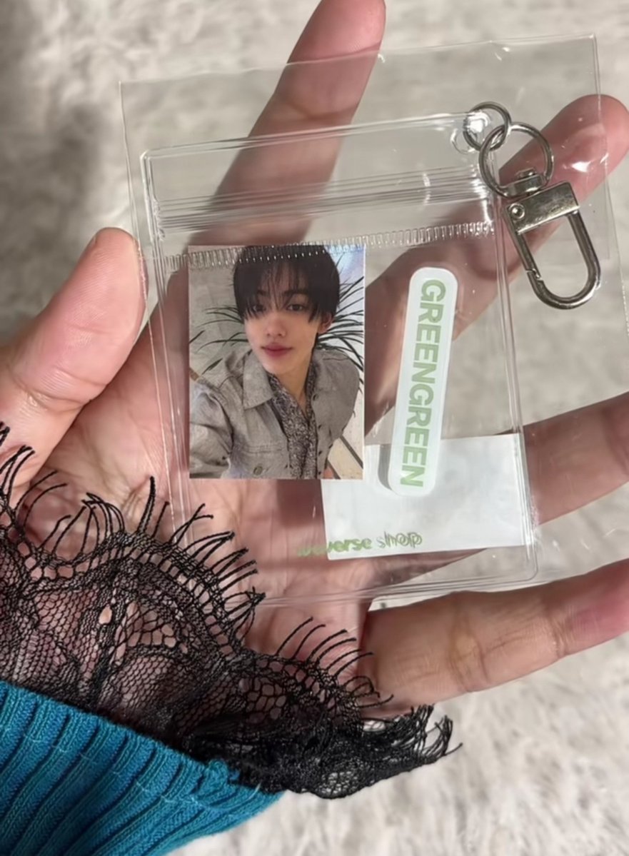 forkyisask's tweet photo. @eomsseaan kak aku mau os keychain pob seonghyeon greengreen, done fp 35k ya, fee go uda di aku, udah arrived home admim go yaa, tinggal co oren tanggal 3 ags, go wa trusted yaa, hmuu!! https://t.co/Nuxngdxg0r