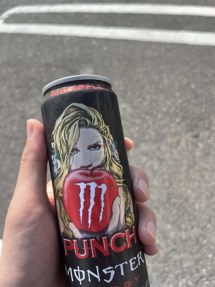 mthanmkun's tweet photo. 美女に釣られて買ったら大外れ。。。

またおれ https://t.co/D41uuyzCHE