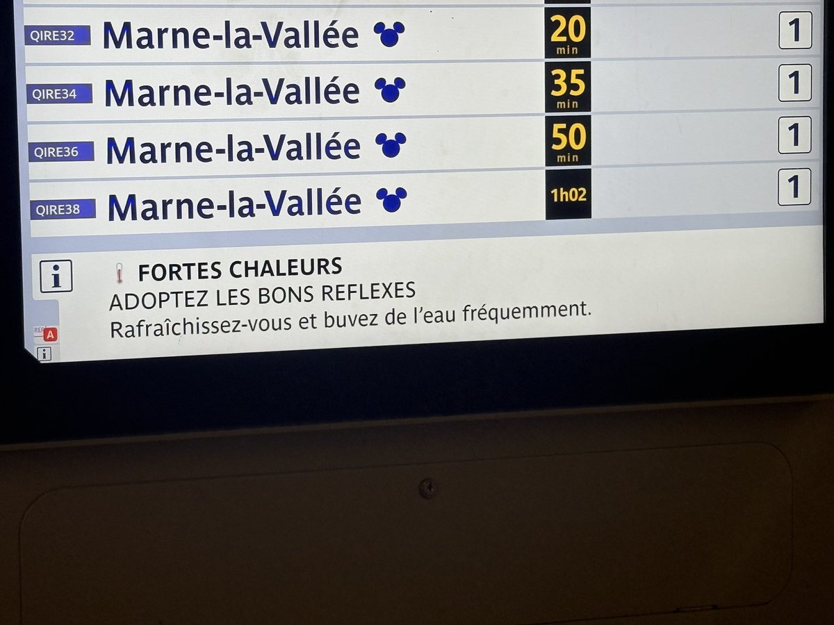 ChSaidetzv's tweet photo. @RER_A Avec des temps d’attente pareil on a vraiment pas besoin d’ennemis ! Sachant que sur cette ligne y’a pas d’offre réduite et y’a pas de canicule non plus ! https://t.co/9YRhf0MBws