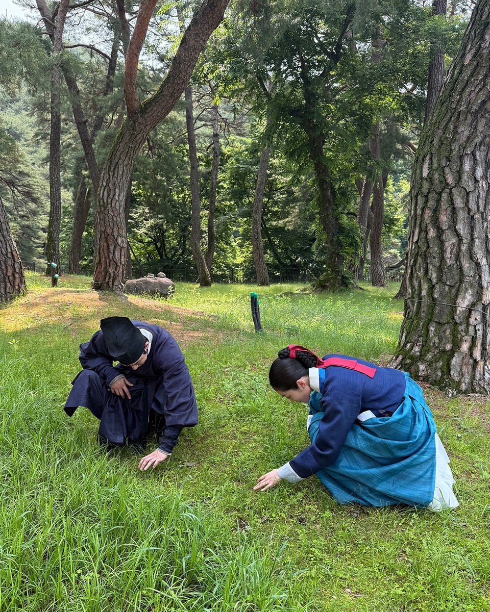 yoonseoarchive's tweet photo. 260730 | netflixkr instagram post

#TheEastPalace #동궁 

#RohYoonseo #노윤서 #盧允瑞 #ノユンソ https://t.co/RC96CjMoBc