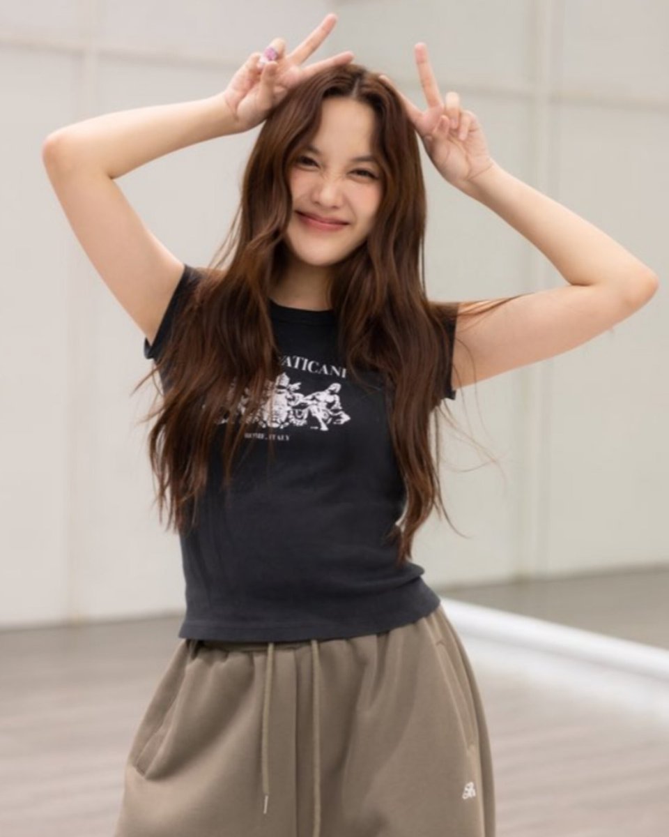itsbecfreen_'s tweet photo. SHE'S EVERYTHING <33333 https://t.co/sicyOx5Jdm