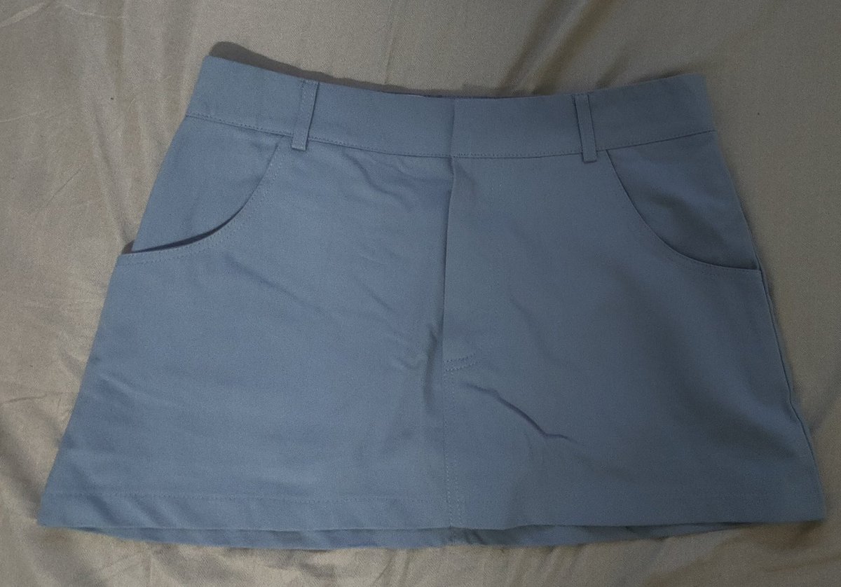 Deardear_a_'s tweet photo. กระโปรง geschwisters สีจริงฟ้าอ่อน ไม่เคยใส่ 100 บาท #ส่งต่อเสื้อผ้า #โล๊ะตู้ https://t.co/14eUqogK1I