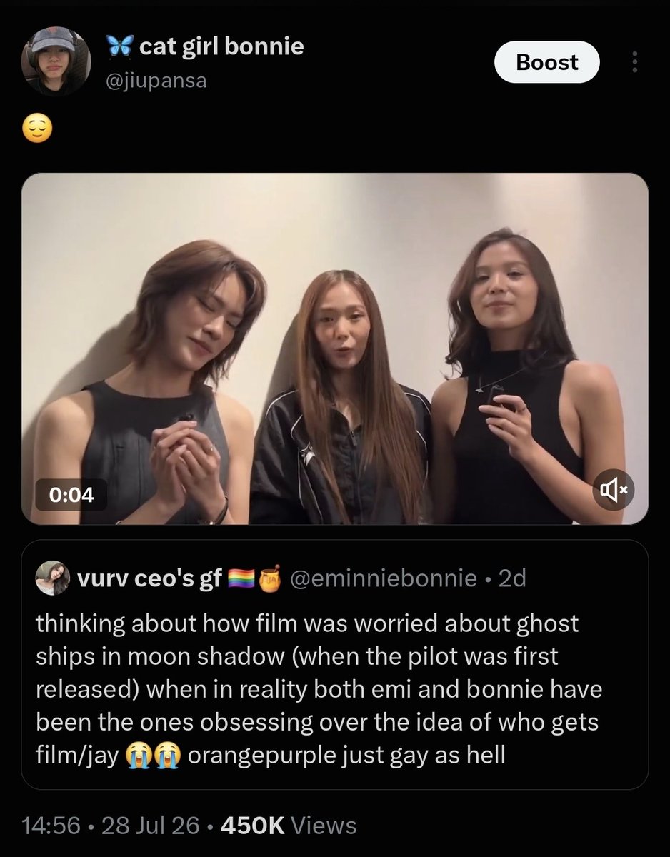 jiupansa's tweet photo. @mintbluetoyota happened to me for the first time LMAO I mean its just a screen record from yt but still its just hilarious to see https://t.co/sZFCBN2cSZ