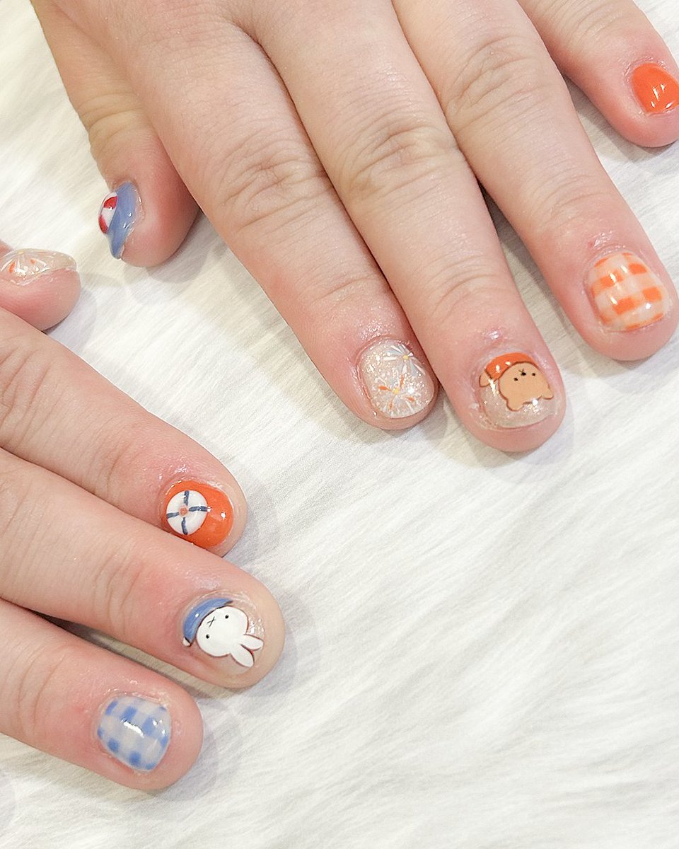 Qunt_nail's tweet photo. #ネイル #ネイルデザイン
ミッフィーちゃんの持ち込みデザインでした。
ポップでかわいいデザインで楽しく作らせていただきました🐰 https://t.co/isuC6vEzVq