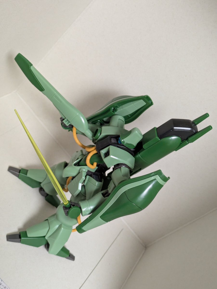 Ryo_06_2's tweet photo. HGガザCユニコーンVer.　完成しました。
息抜きのバチ組みです。怪獣みたいなモビルアーマー形態お気に入りです。
#ガザC
#ガンプラ https://t.co/L5cBYPCgVF