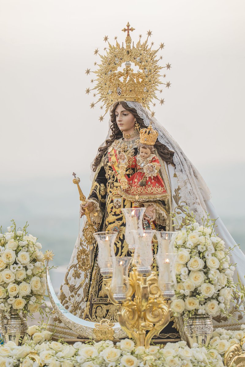 Patrona_Rute's tweet photo. |CRÓNICA Y GALERÍA|

LA VIRGEN DEL CARMEN PASEÓ POR RUTE EN UN MULTITUDINARIO TRASLADO PROCESIONAL A SANTA CATALINA
📸 @ergitanito

https://t.co/4MIcvK5gkt https://t.co/QnG1tryfi2