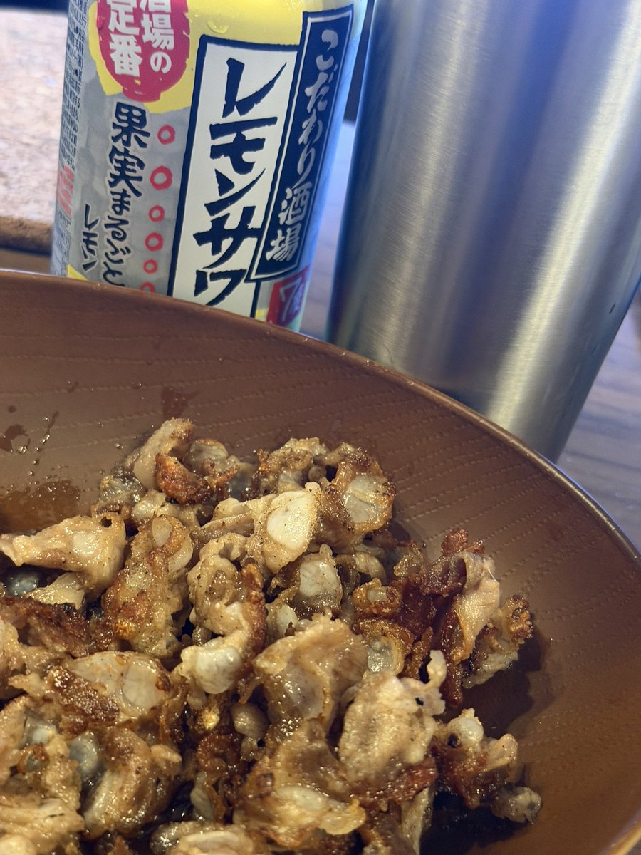 na_0711_na's tweet photo. 髪色飽きた

平日休み暇やからもう晩酌入ろっ https://t.co/1S8z4tNQeP