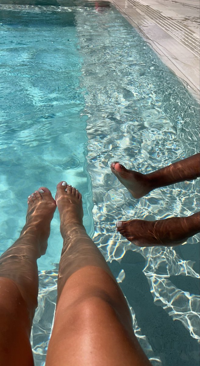QueenAlexisRae's tweet photo. can’t wait for my holiday this weekend🤩 get sending so i have even more spending money.

findomuk https://t.co/gPp5Yq5WpP