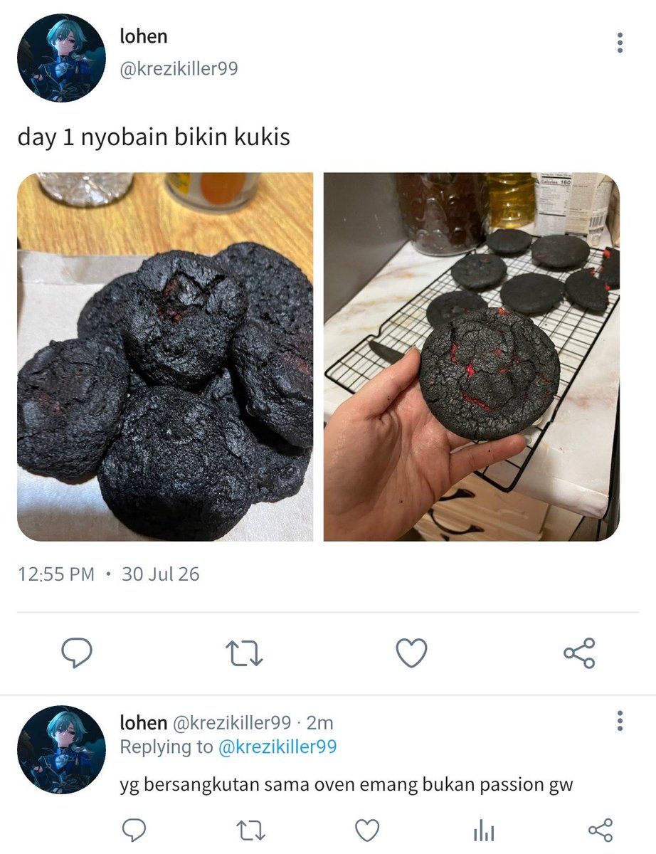 muramuka's tweet photo. "kok illuga mau sama lohen, sih?"
"dipelet."
"peletnya apa?"
"........ sad food."
"hah?"

#illuhen one  tweet au
cw // sad food.

selera illuga yang patut dipertanyakan. https://t.co/6ir0VxJvMi