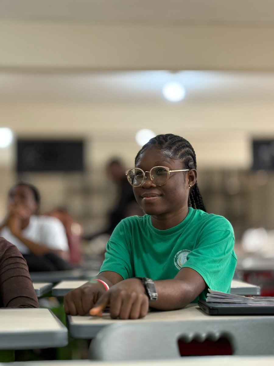 afsts_knust's tweet photo. 🔥AFSTS WEEK CELEBRATION🔥

Day 3 was lit. Students were to rep the department's shirt of which they did so splendidly. A seminar too was organized and the theme was Food Entrepreneur. Students were inspired and most minds started shifting towards an Entrepreneurial path🔥❤️ https://t.co/dQiCNThUz6