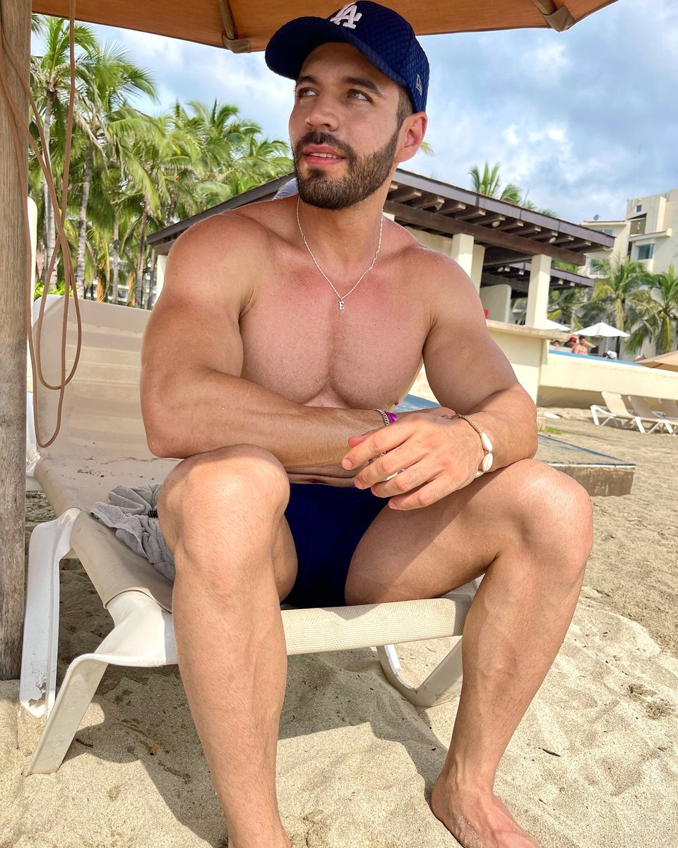 hperfectox's tweet photo. Arquitecto perfecto 🫰😎

https://t.co/FwX4CuDHZf

Canales Oficiales 👇
👉 https://t.co/fN1mjD3dP0 👈

#HPerfectos #men #fitness #handsome #viral https://t.co/My9byJA3SO