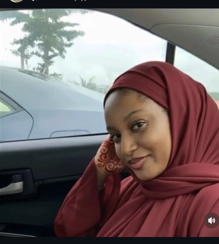 Aishat_bukar's tweet photo. Hiii Do you Love Me??? 🥰🥰 https://t.co/hTjAnjnXSr