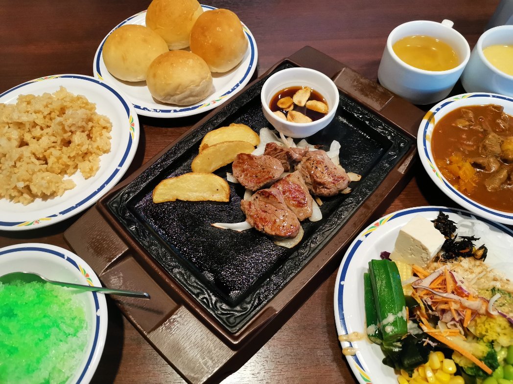 weisshorn2's tweet photo. @steakgusto029 #ステーキガストでまんぷく時間
リーズナブルな価格なので定期的に爆食いさせていただいてます！ https://t.co/KeSu2wU3ST