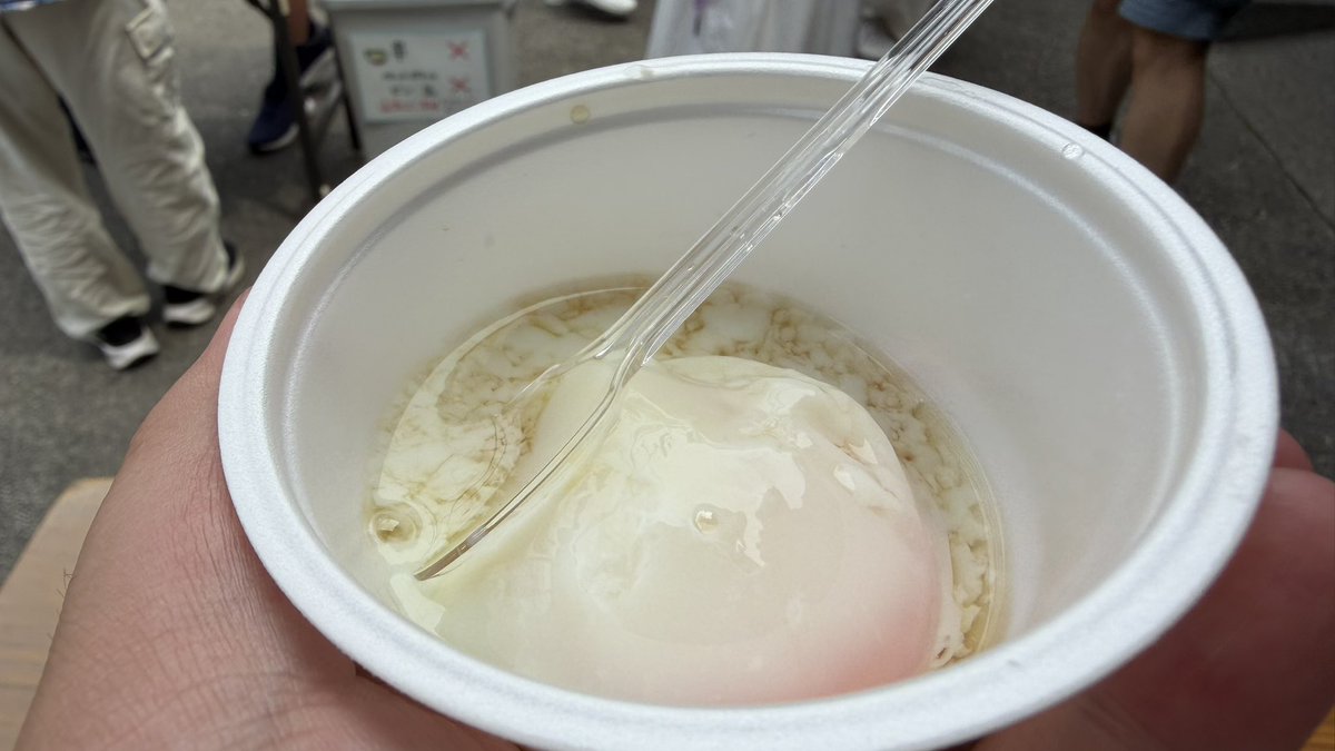 285taina's tweet photo. 草津温泉ビックリするほど涼しい
日本とは思えない気温

宿非冷房だったけど、全然問題ないレベルで涼しい！！！

本当にここ7月の日本だよな！！？？？ https://t.co/YBzQWLaq1O