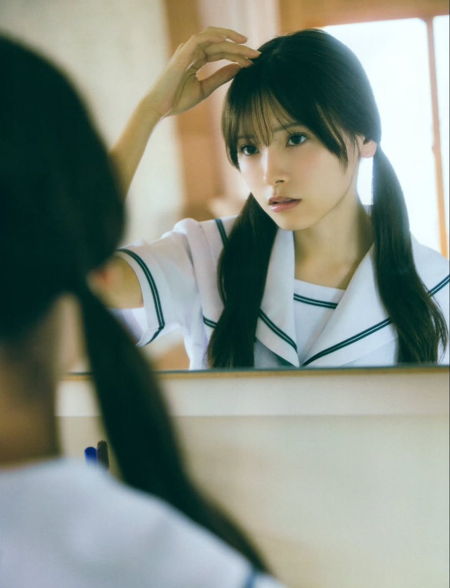 ST_moutsui's tweet photo. #うるみん滞在記
高3うるみん、受験のため夏休みも学校に行きます。
麗心：あ〜、進学するのやめようかなぁ。
◯◯：じゃあ就職すんの？
麗心：ううん、◯◯のお嫁さんになる。
◯◯：…。
麗心：なんで黙るの？
◯◯：いや…いとこ同士って結婚できるのかなって思った。
麗心：できるよ、前調べた。
◯◯：…まじかよ。笑
真剣な表情で言う“前調べた”が1番ドキッとする、◯◯でした。