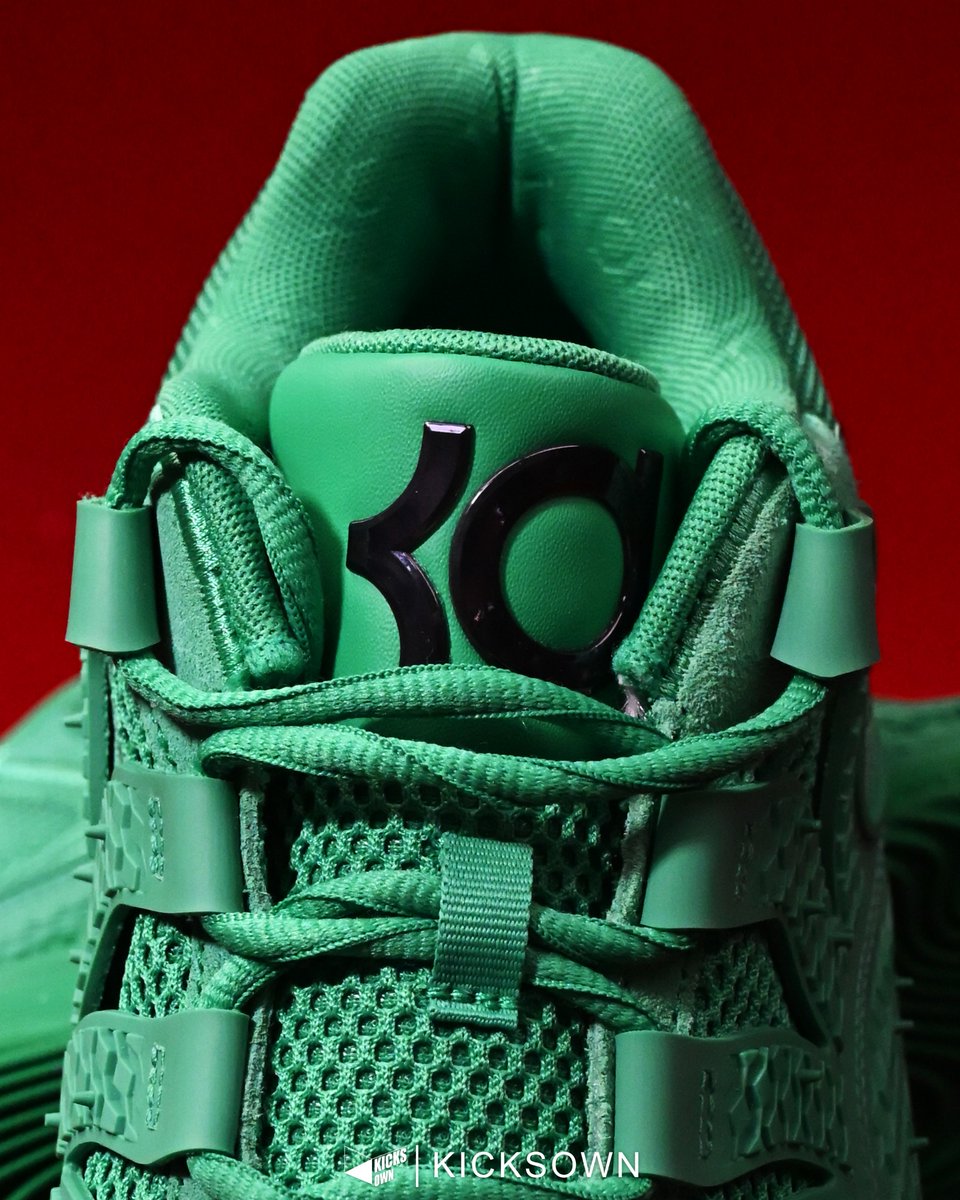 KICKSOWNCOM's tweet photo. The spooky vibe with death scent.
Shop the Nike KD 18 ‘Dark Green’ at https://t.co/Z7DDCS9Vqw now!
#kicksown #kicksowncom #basketballshoes #sneakers #hoopshoes #basketball #nike #nikesports #nikeshoes #kevindurant https://t.co/Qm5f9q8z2n