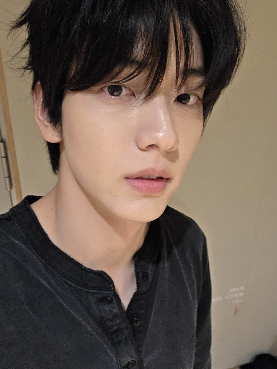 choiolc125's tweet photo. 움 •-• https://t.co/XyZrEcTHzj