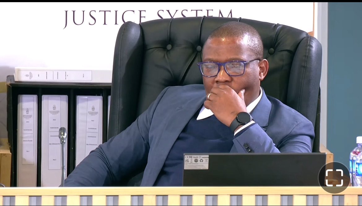 Mlu__N77's tweet photo. The recording of Advocate Andrea Johnson played at the Madlanga Commission is leaving everyone shocked 😳😳😳. https://t.co/q1UvFWOMfD