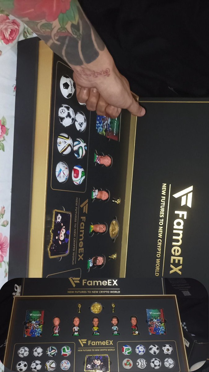 1cewithmeenaeth's tweet photo. So happy to receive this amazing FameEX Football Gift Box! ⚽🎁
Every item inside is beautifully designed—from collectible football pins, World Cup legend mini figures, trophy-themed collectibles, collectible cards, to the exclusive FaFa pin. It's a perfect collection for both football lovers and crypto enthusiasts! 💜

Once again, thank you @FameEXGlobal for this wonderful experience! ❤️
#FameEx #FaFa