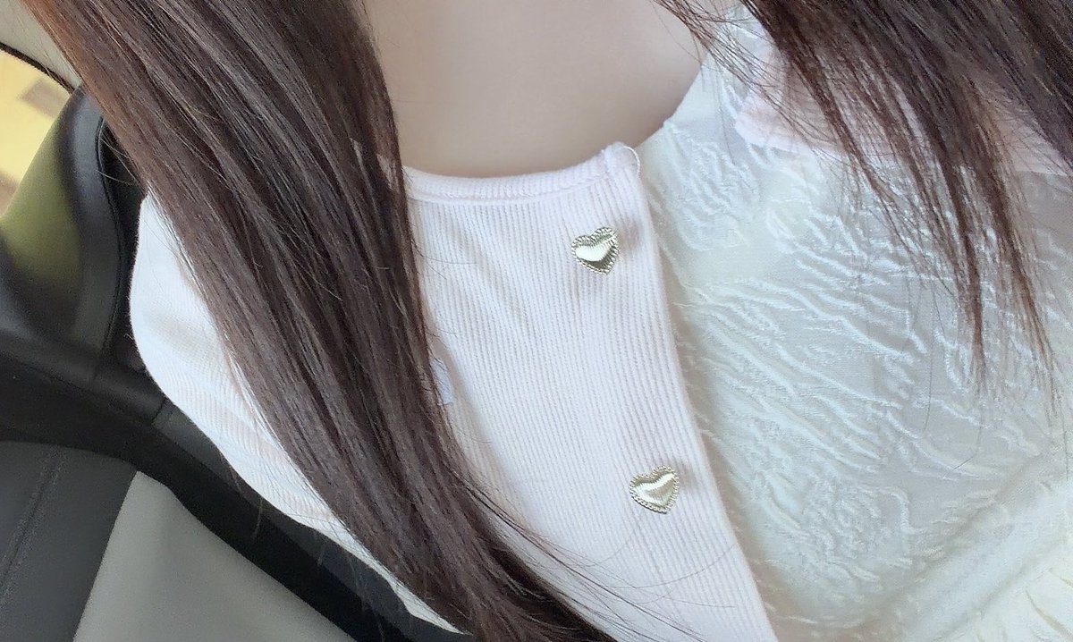 ars28bt's tweet photo. ボタンかわいい♡ https://t.co/d67pxIzCp4