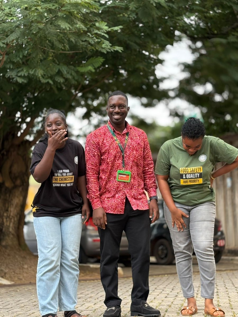 afsts_knust's tweet photo. 🔥AFSTS WEEK CELEBRATION🔥

And Guess who graced the occasion?..... *drum roll* 🥁🥁🥁

Dr. Pepraaaaa🥳🥳🥳😂😂👌
#afststothewiase #lecturer #happiness https://t.co/nmuAg5rqAR