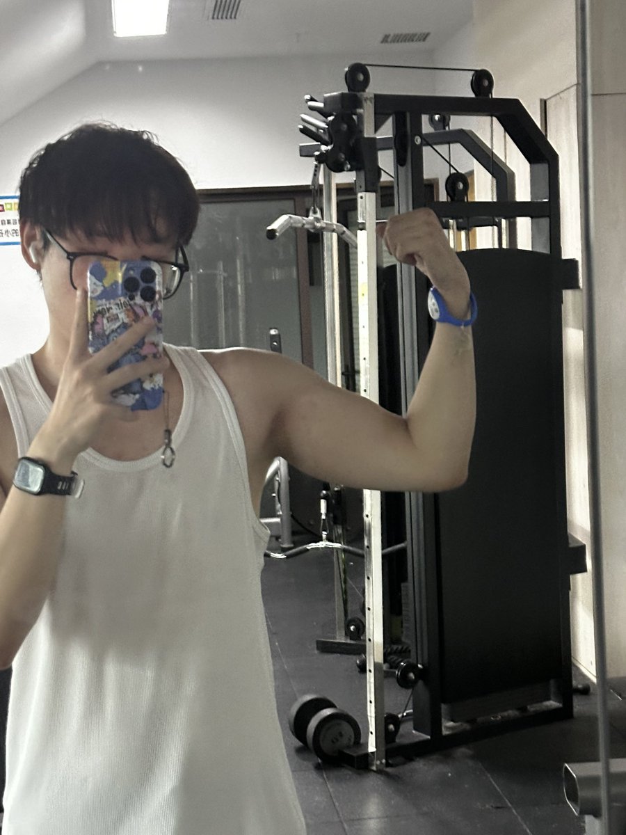 ee_ple's tweet photo. 今日健身成果 #bodyswap #直男 https://t.co/JwbujNQIRT