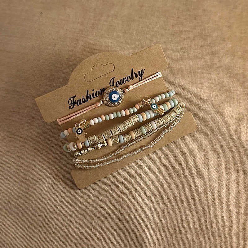 brbiiyy's tweet photo. akhirnya nemu gelang cantik poll dgn harga yang sgt affordable🤩🤩 https://t.co/IXTItXrObM