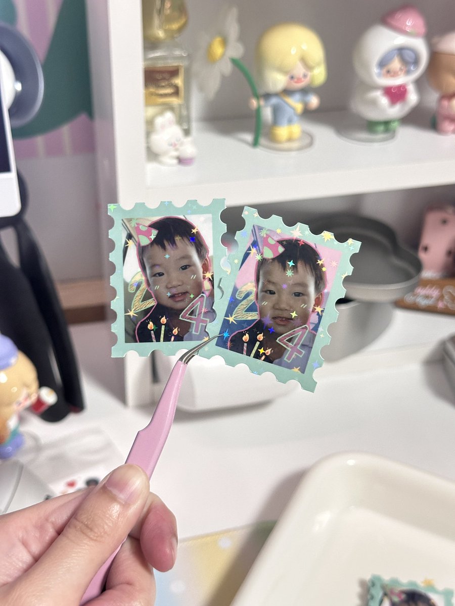 mysunshineismy's tweet photo. Please kindly retweet 🥹🩵🙌🏻
Give away stamp เล็กๆน้อยๆฮะ
พึ่งเคยทำครั้งแรกถูกผิดต้องขออภัยด้วยนะฮะ
มีทั้งหมด 30 ชิ้นคับ สีละ 15 ชิ้น
ทุกคนที่ไปงานวันเกิดน้องอลัน วันที่ 1 สิงหาคม พรุ่งนี้ มารับได้นะค้าบบ🩵🩵🩵
#ALANpasawee 
#ALAN24thcherrychapter https://t.co/JIEmYJPzsq