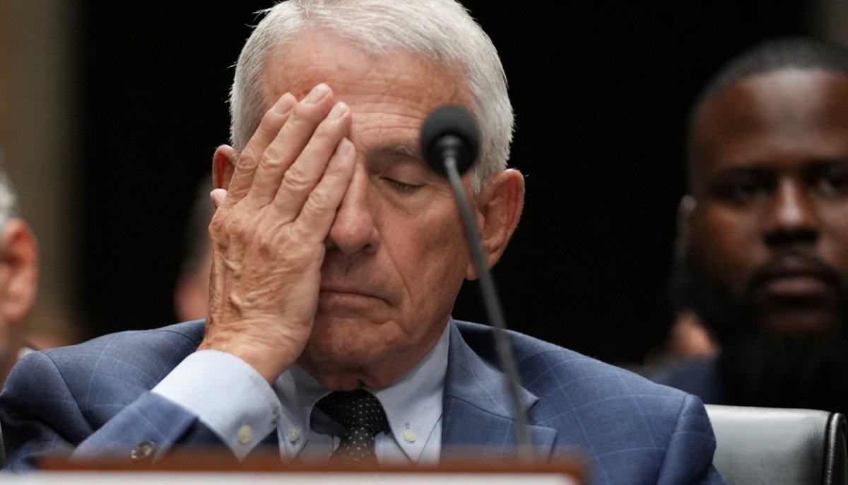dogefather_Twit's tweet photo. @elonmusk @UH60Andy What a Fraud!!!  

Anthony Fauci https://t.co/besqAL9Bre