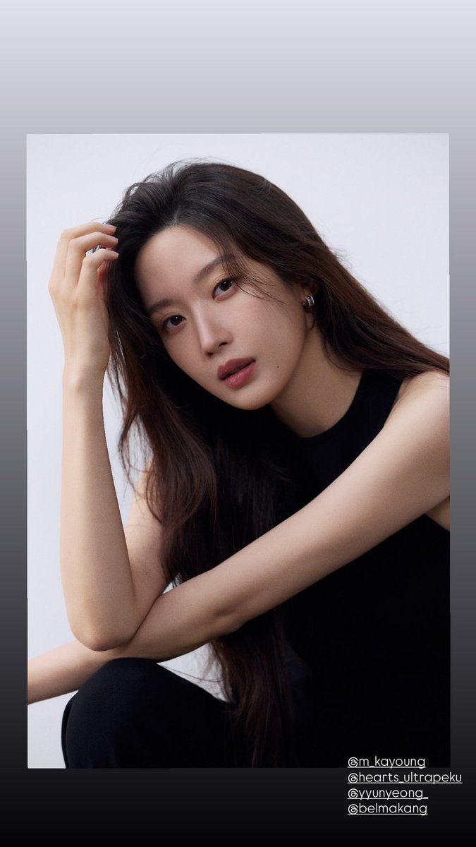 kayoungsource's tweet photo. 📷 | 260730 hklee0926 instagram story 

Mun Kayoung’s new profile photos.

#MunKayoung #문가영 #文佳英 #ムンガヨン https://t.co/c4q5yZjanN