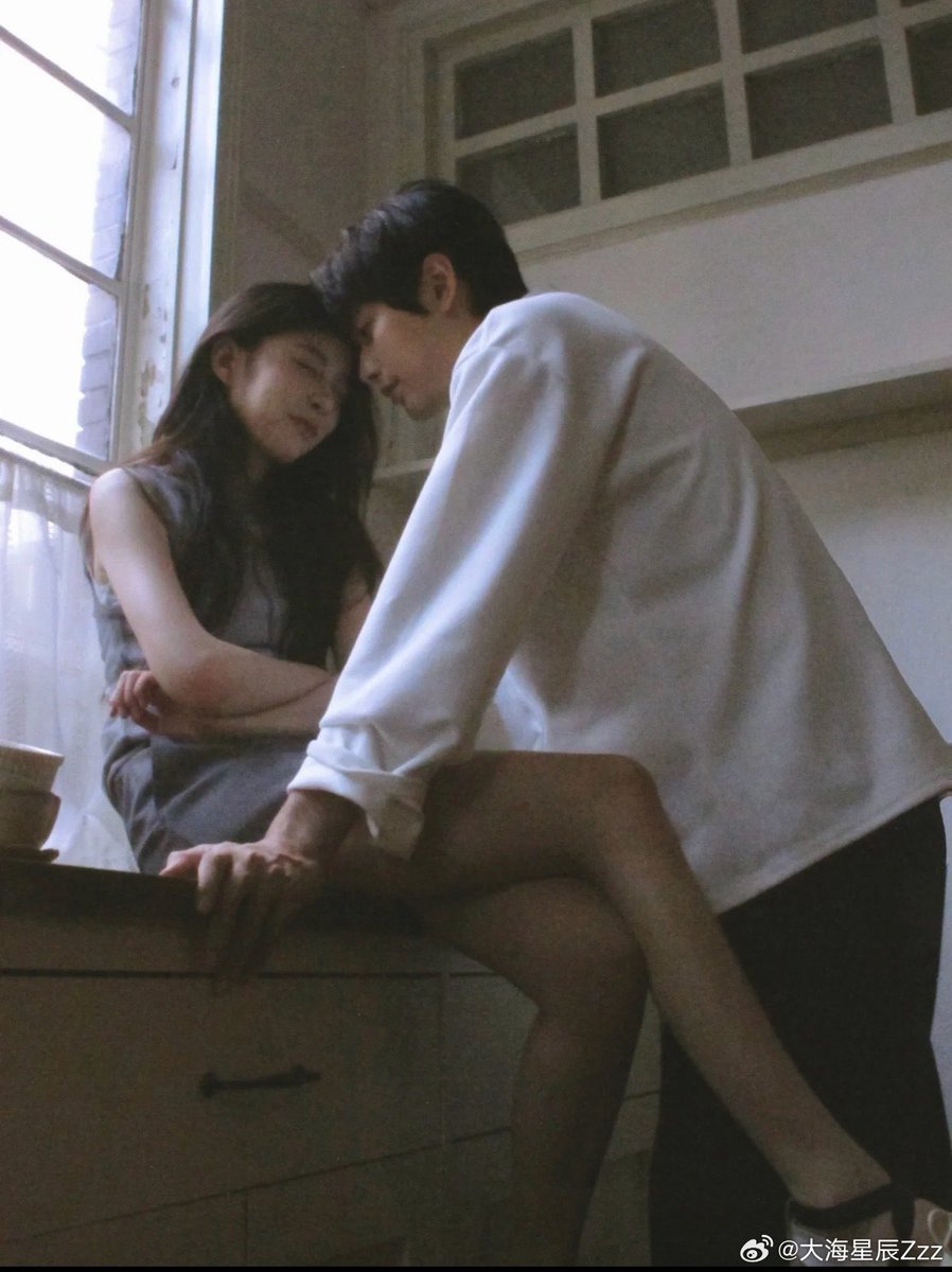 qingyinnie_e's tweet photo. แกเค้ารักกันมากชั้นรู้แล้ววววว หลิวหลิวพาลุงไปถ่ายรูปฟีลนี้เยอะๆ นะคะนี่ฟินมากกกกก🫠 #loveactuallys5 https://t.co/XgRbSzc87j