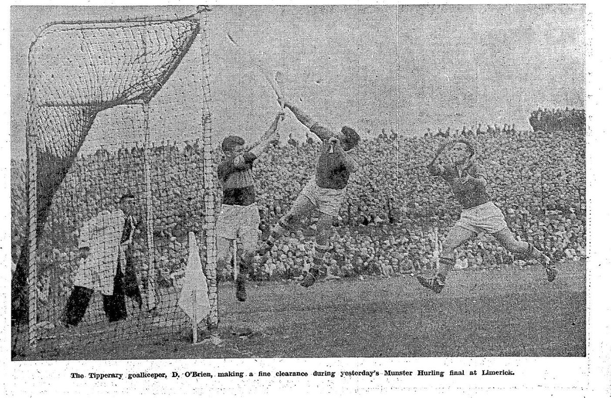 LimerickFanPage's tweet photo. ON THIS DAY : 65 Years Ago
On 30 July 1961, the Gaelic Grounds hosted the Munster Final between Tipp &amp; Cork  before an official record crowd of 62,175. The gates were knocked down before throw-in, with thousands more gaining entry, bringing attendance estimates closer to 70,000 https://t.co/xwaruJK1ZD