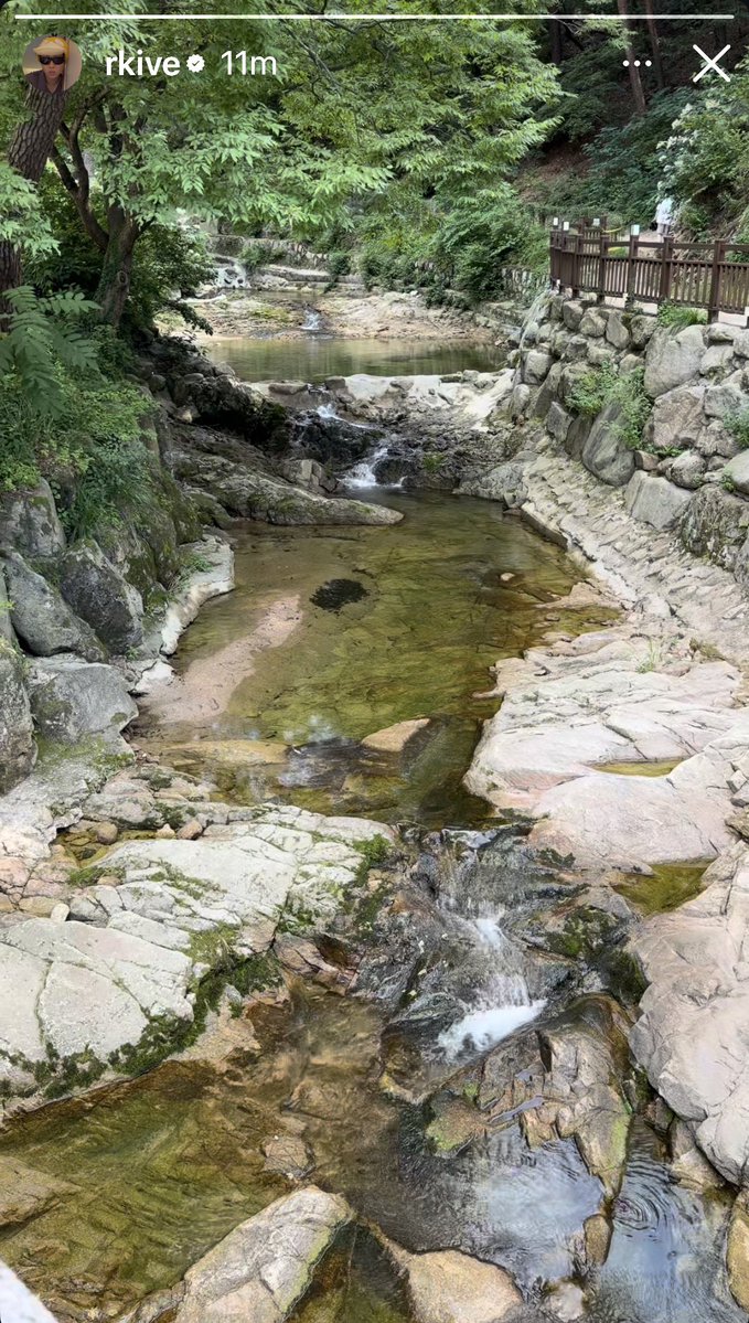 setiogi's tweet photo. Seems like @BTS_twt Namjoon was Namjoon-ing at 진관사 [Jingwansa] Temple which is located at the foot of Bukhansan National Park and is a symbol of independence movement.

Grammy’s? What Grammy’s? 😏

📷 https://t.co/mYJjknnl6m

#BTS #RM #BTSonInstagram https://t.co/vvTG3FycsK
