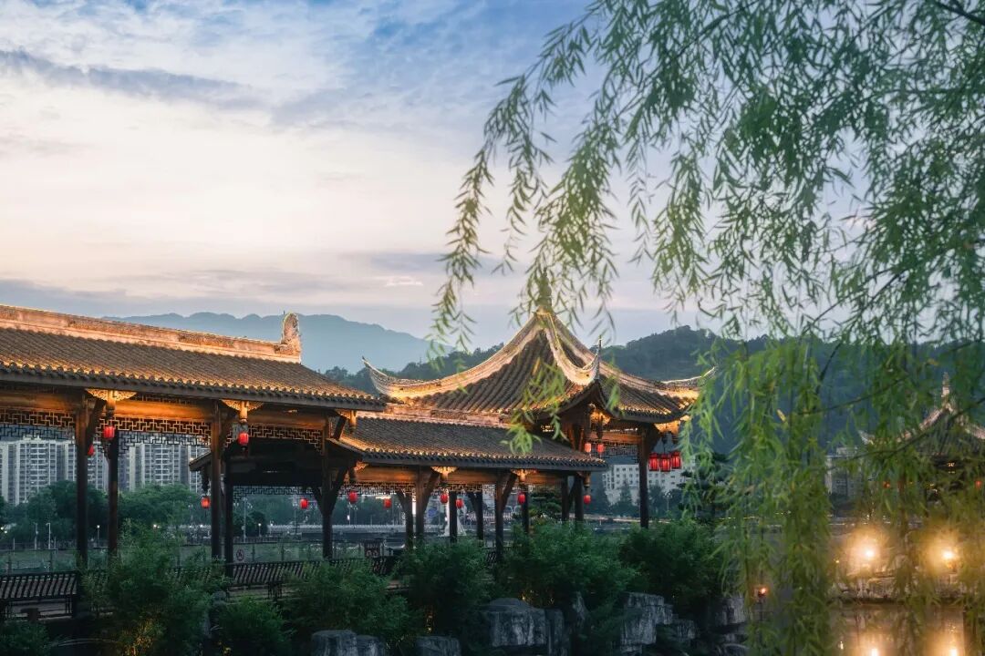 Hello_YuCheng tweet picture