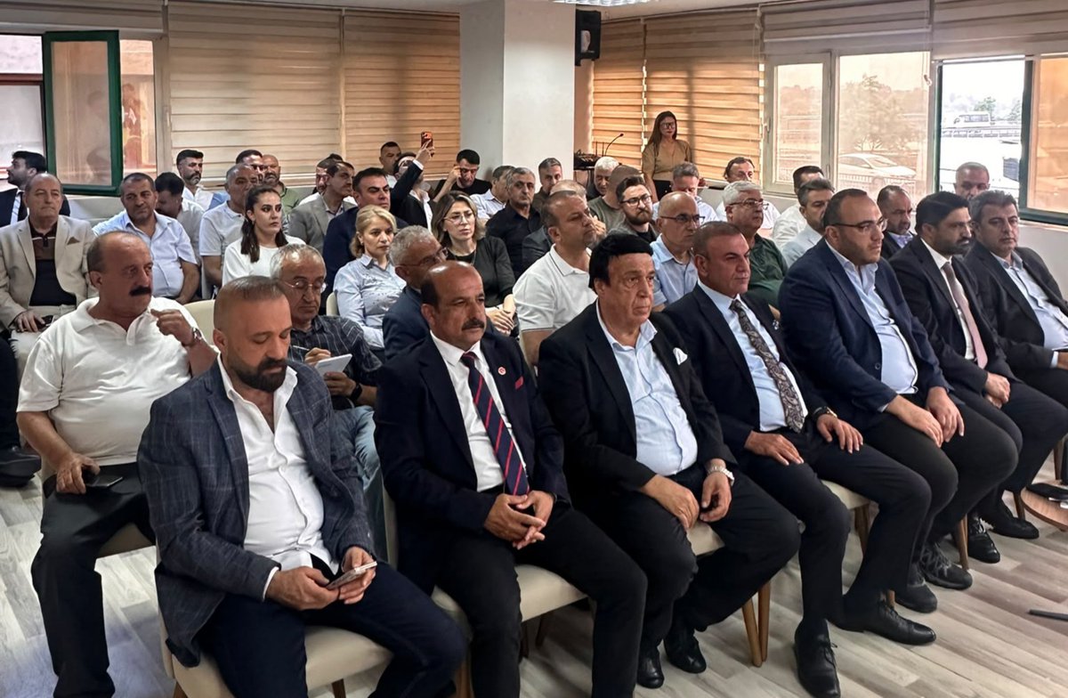 IS_DUNYASI_'s tweet photo. 🤝 İş Dünyası Platformu olarak; Genel Başkanımız Sayın Fuat Bodur, yönetim kurulu üyelerimiz, kıymetli STK temsilcilerimiz ve iş dünyasının değerli isimleriyle birlikte İstanbul Mardin İş İnsanları Derneği (MARİŞ) Olağan Genel Kurulu'na katılım sağladık. Hayırlı olsun https://t.co/HmPq1k6M76