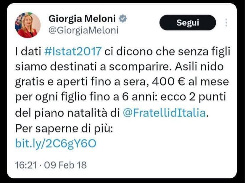 Flexgrimmy_'s tweet photo. Aveva la bacchetta magica. Poi è magicamente andata al governo! 🤡💩 

Vanna Marchi je spiccia casa... https://t.co/o63OgihMKn