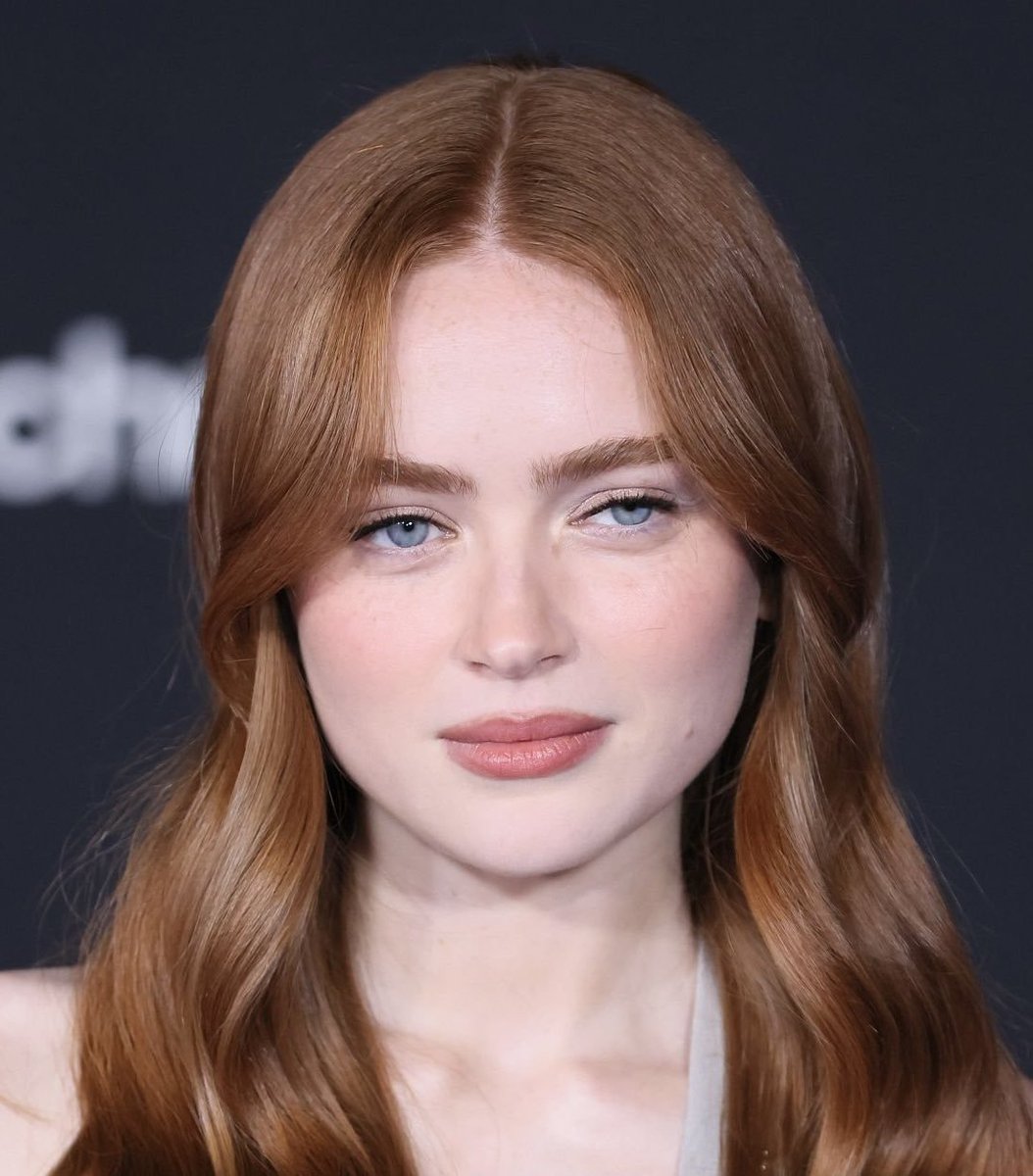 sadiesarchive_'s tweet photo. face economy https://t.co/fOFetAaWnB