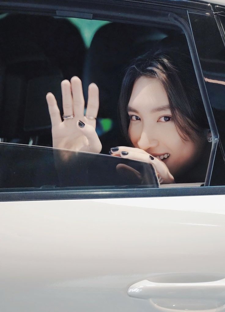 JeabSunset66BW's tweet photo. Noeul, you are an incredible person, both inside and out; your personality and characte especially your frank, unfiltered nature are among the things I love most about you.
You have a magnificent smile, and you bring that ray of sunshine into my life that I sometimes miss.
LOVE U https://t.co/HkD4PXmDpa