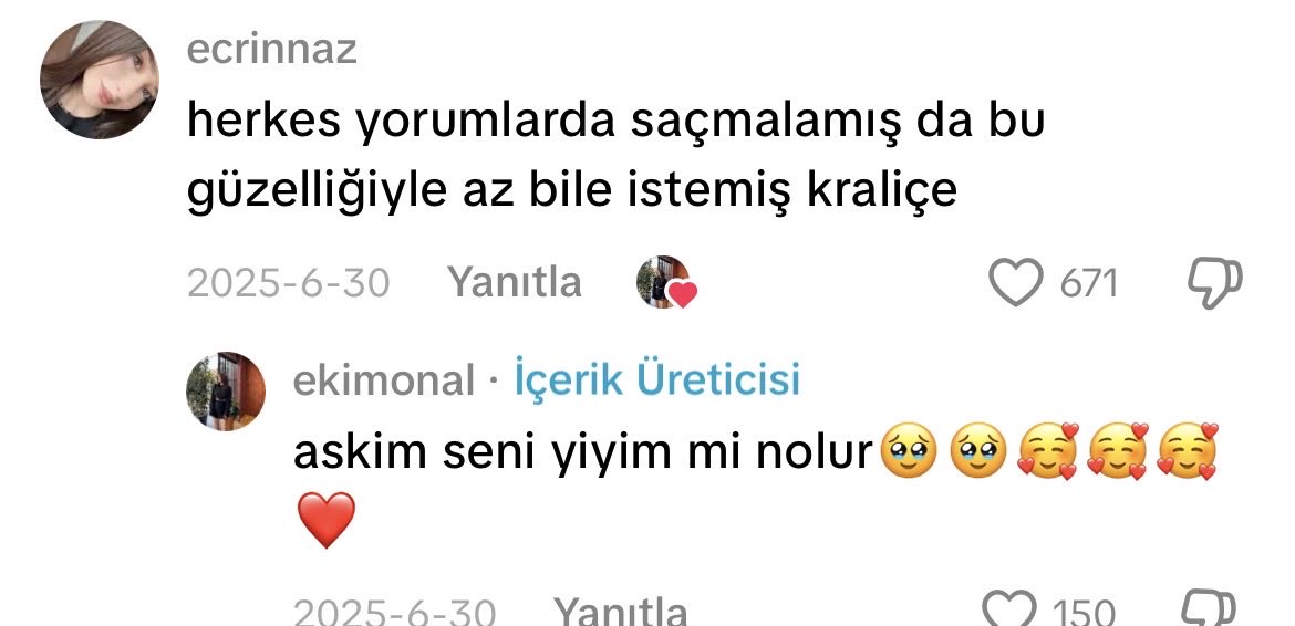 SpecialOneex's tweet photo. @bitirdinbizitc Yorumlar daha da koparıyor satılık ürün müsünüz siz ya 😟🤣🤣 https://t.co/HYDcDwQMaB