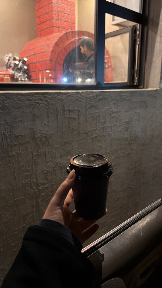 1_8ill's tweet photo. اليوم كامل متكامل 🌧️🌈❤️ https://t.co/UmFj7QpSc7
