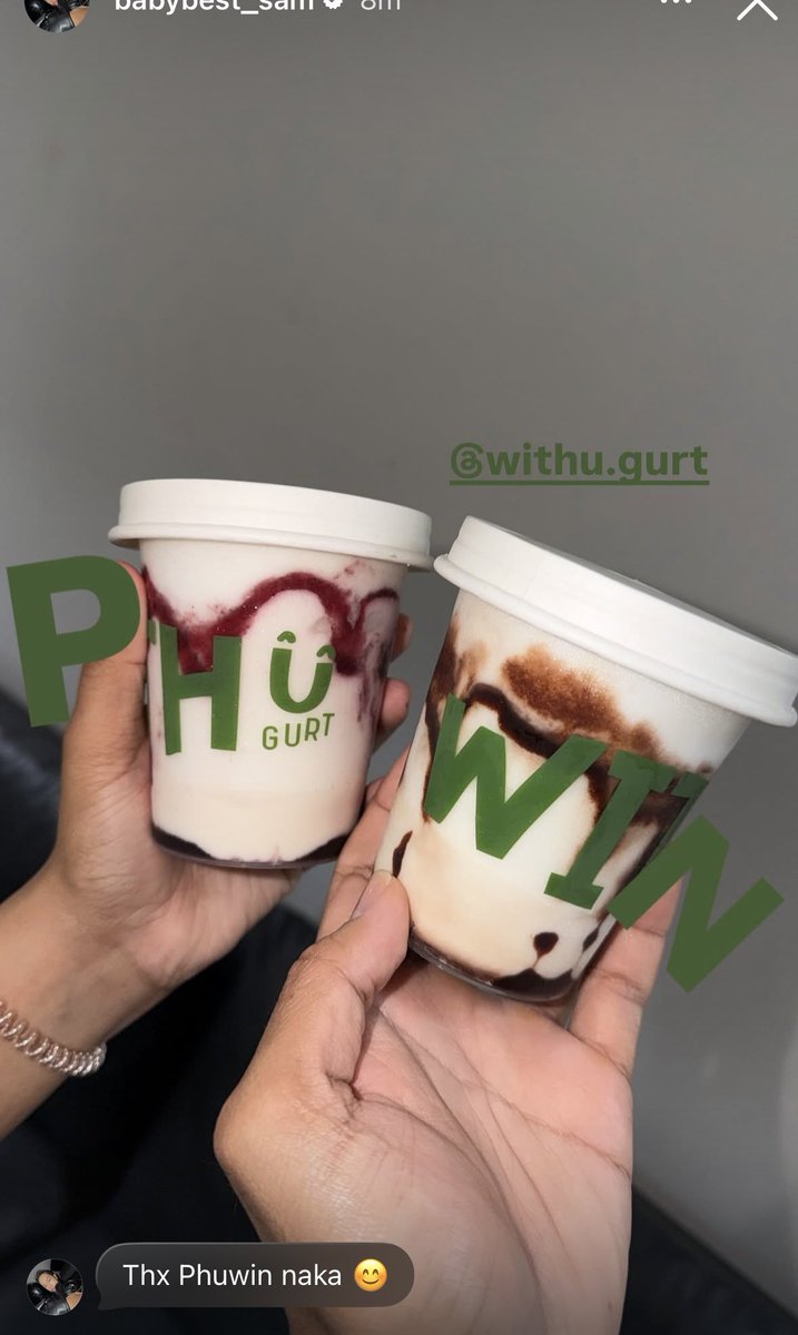 nwtpsawppw's tweet photo. so who’s writing the au….
Phuwin Tangsakyuen GMMTV long rumoured as the CEO of WITH U GURT’S FAEN…ordering 🥣 support for the staff at his company in which the staff tease him by playing with the brand name &amp; Phuwin’s name 

except I didn’t make this up https://t.co/Fx5cRr9ukZ