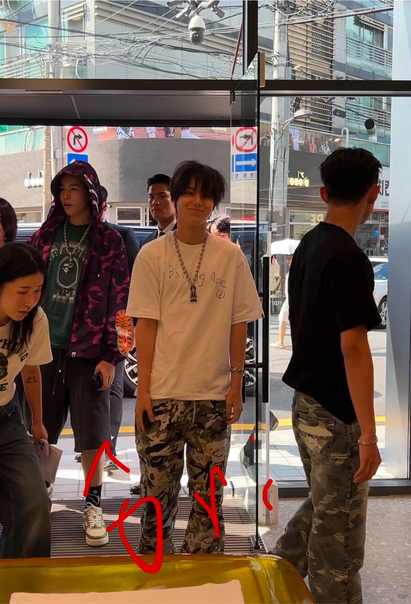 chocouryul's tweet photo. hirono 😭😭😭😭 https://t.co/bbULodK6Ov